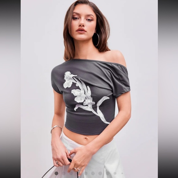 Cider Tops - Floral Print Women's Top - Black